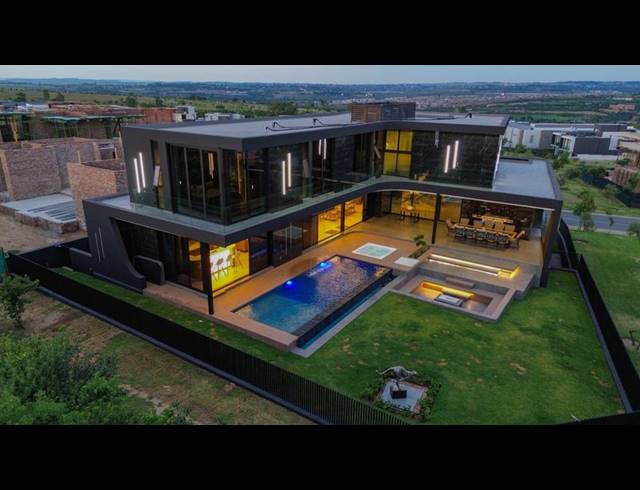 5 BEDROOM HOUSE FOR SALE IN STEYN CITY